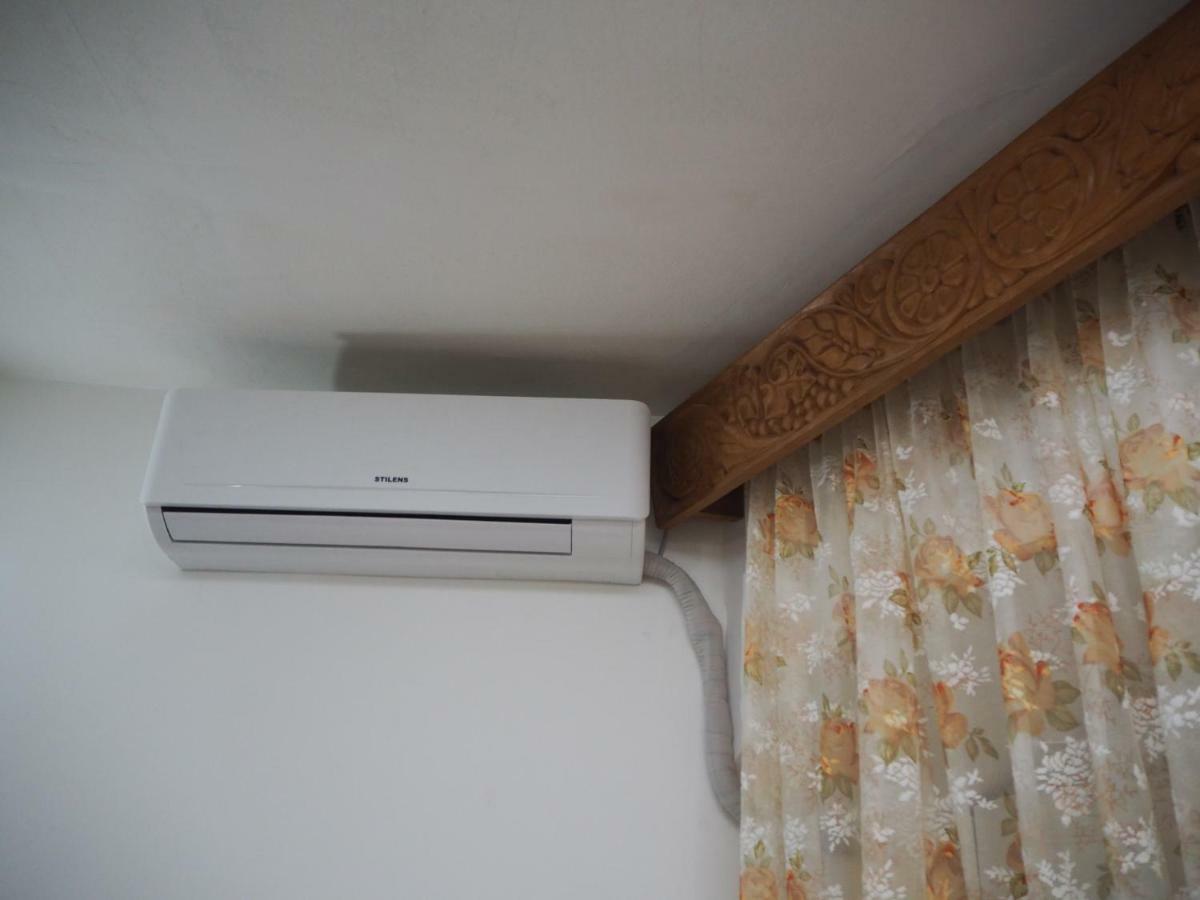 Jeki'S Apartment In Old Tbilisi Zewnętrze zdjęcie